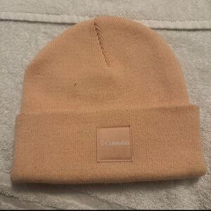 Columbia  City Trek Heavyweight Beanie Hat Knit Pink